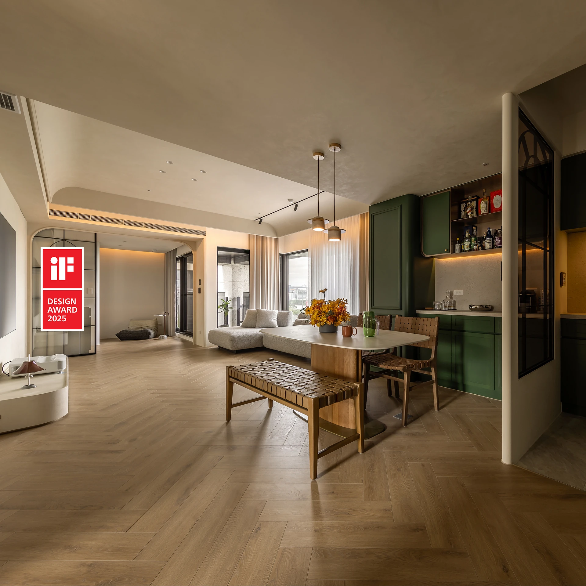 8568ed28-ba19-4aa5-8040-d7f9b990d698-c2aeb52b-ec8e-4542-8119-d52d8167a8b4-V4 (2).webp